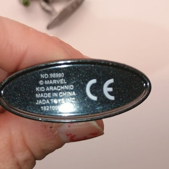 Marvel Superheroes Miniature Metal Figurine Set - Hulk Spider-Man & More - Picture 16 of 16